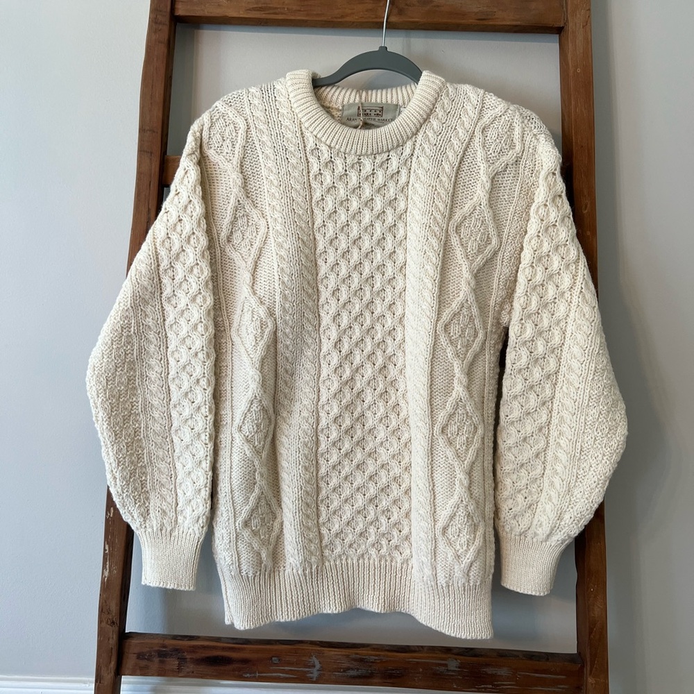ARAN SWEATER MARKET Lightweight Wool Ireland Sweater SZ Small.
